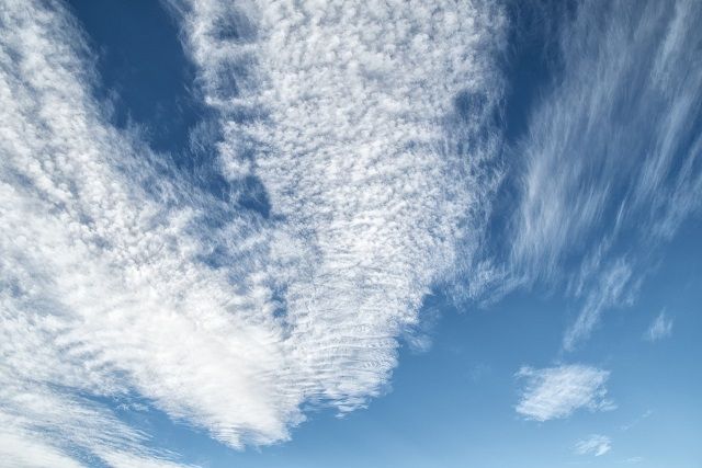 空 雲の描き方 簡単 アナログ背景をパステルで描く方法 パステル画を描く